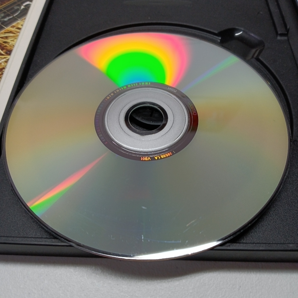 Madonna Music US DVD Single - Picture 4 of 6